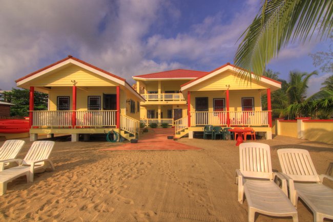 White Horse Guest House - Hopkins, Belize Photo